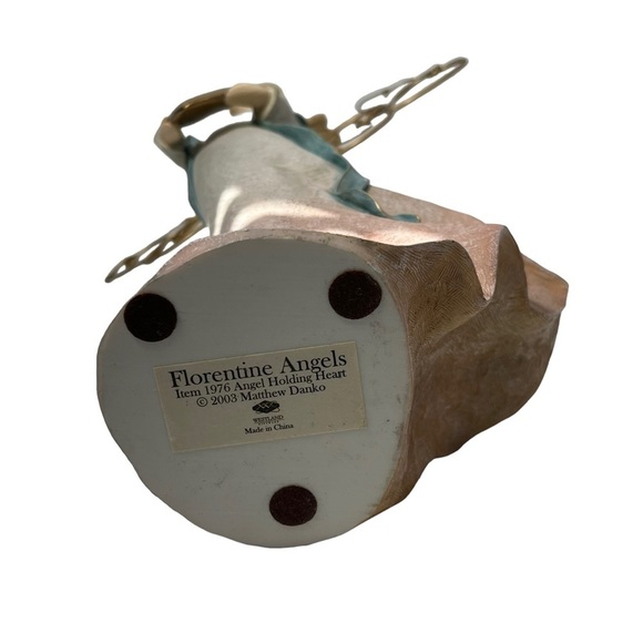 Westland Florentine Angel Holding Heart by Matthew Danko Figurine 9” Wire Wings - Picture 8 of 12